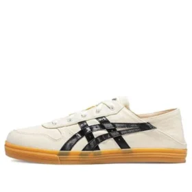 Aaron Slip-On “Beige Black”